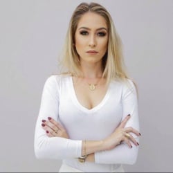 Foto da Bruna Saponi dos Reis - Médica Veterinária 