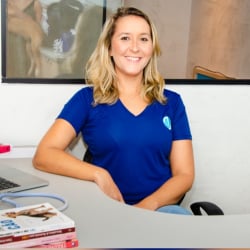 Foto da Renata Bloomfield - Médica Veterinária Etologista Clínica